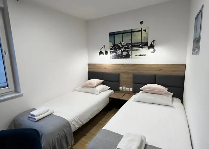 Terminal Airport 3* 포즈난